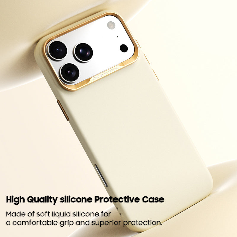 Liquid Silicone Case with MagSafe
