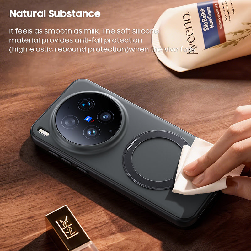Skin-Friendly Matte Case with MagSafe
