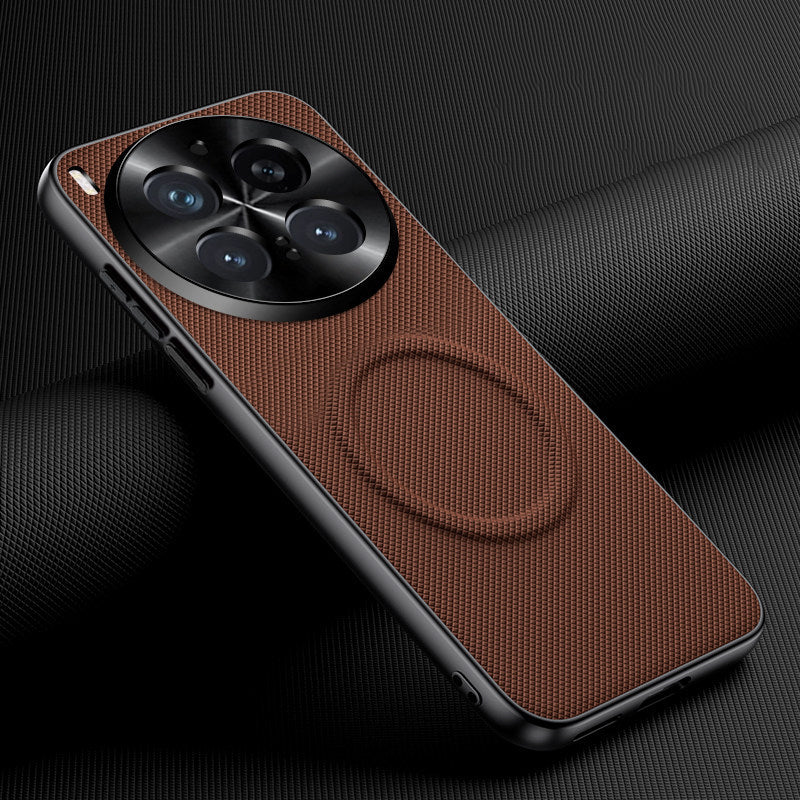 Carbon Fiber Pattern Case with MagSafe