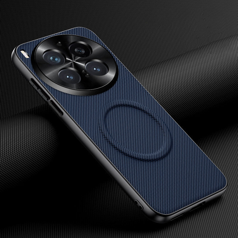 Carbon Fiber Pattern Case with MagSafe