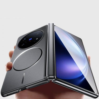 Ultra-Thin Matte Case with MagSafe