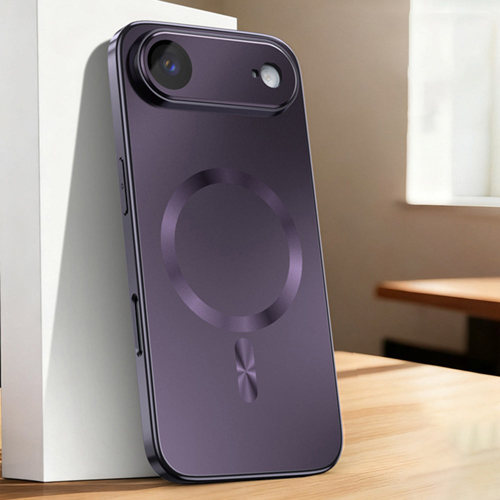 Ultra-Thin Frosted Case with MagSafe