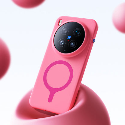 Liquid Silicone Case with MagSafe