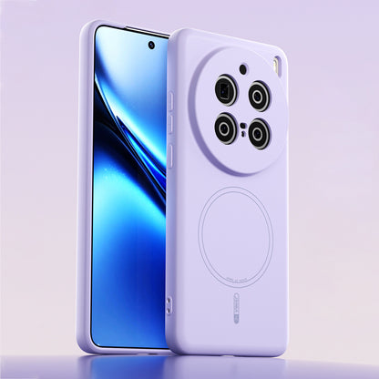 Solid Color Liquid Silicone Case with MagSafe