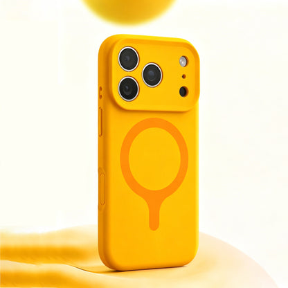 Liquid Silicone Case with MagSafe