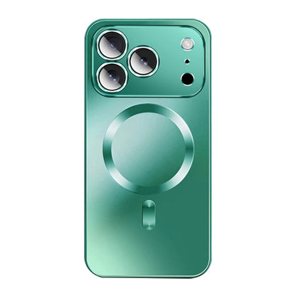 Full-Coverage Lens Protector Frosted Case with MagSafe