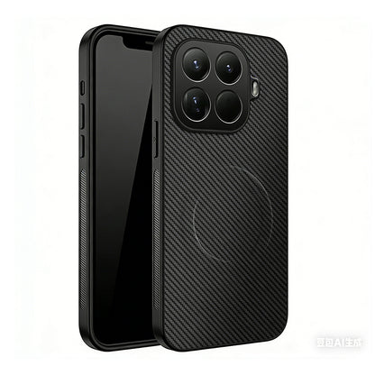 Carbon Fiber Pattern Case with MagSafe